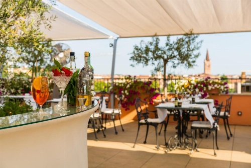 Due Torri Hotel image 17